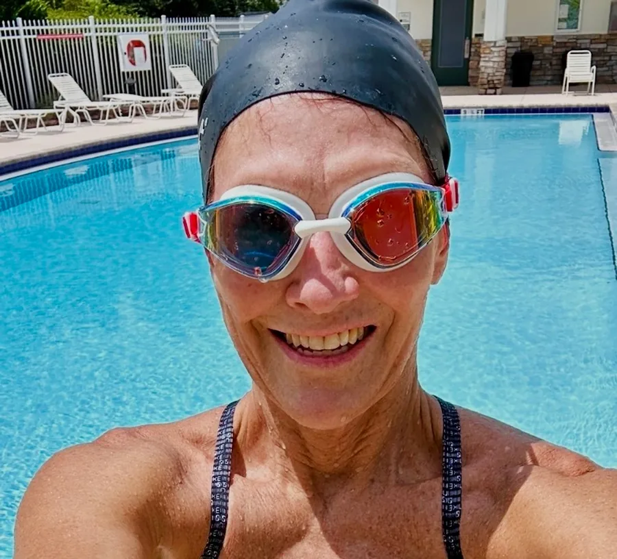 Leslie J., verified customer photo wearing NanoClear™ Recon goggles