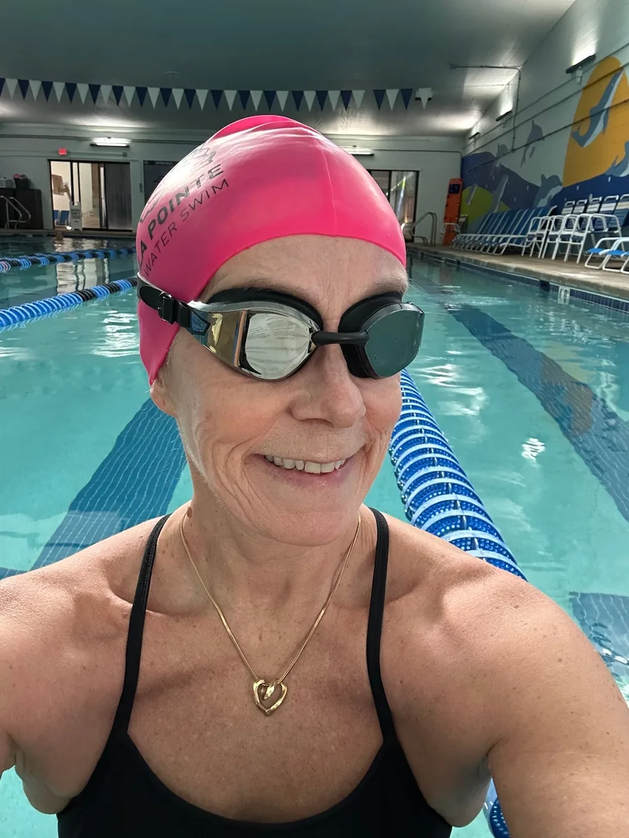 Julie L., verified customer photo